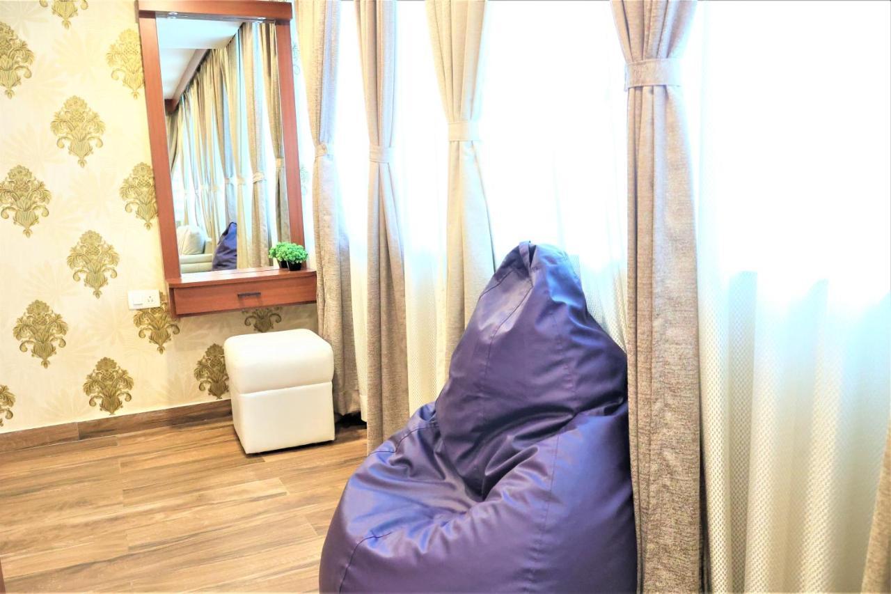 Hotel Sidh Vedantha Патна Екстериор снимка