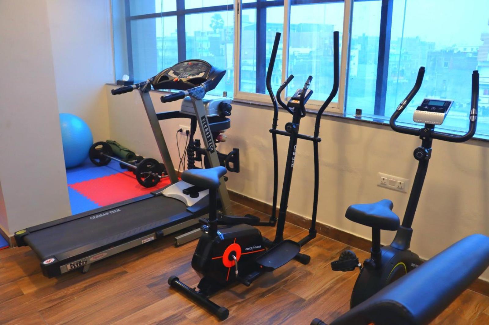 Hotel Sidh Vedantha Патна Екстериор снимка